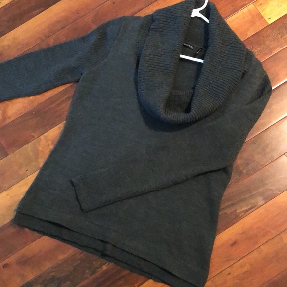 Daisy Fuentes Petite L cowl neck sweater - Picture 2 of 2